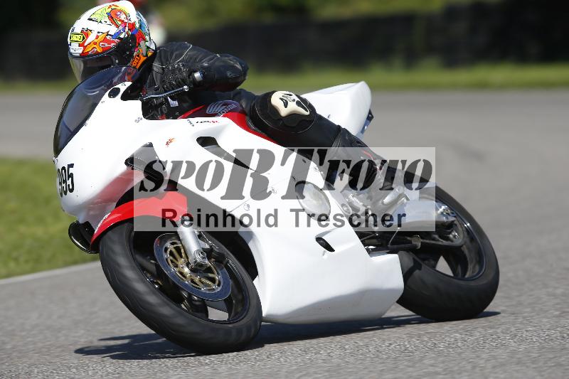 /Archiv-2024/29 12.06.2024 MOTO.CH Track Day ADR/Gruppe gelb/995